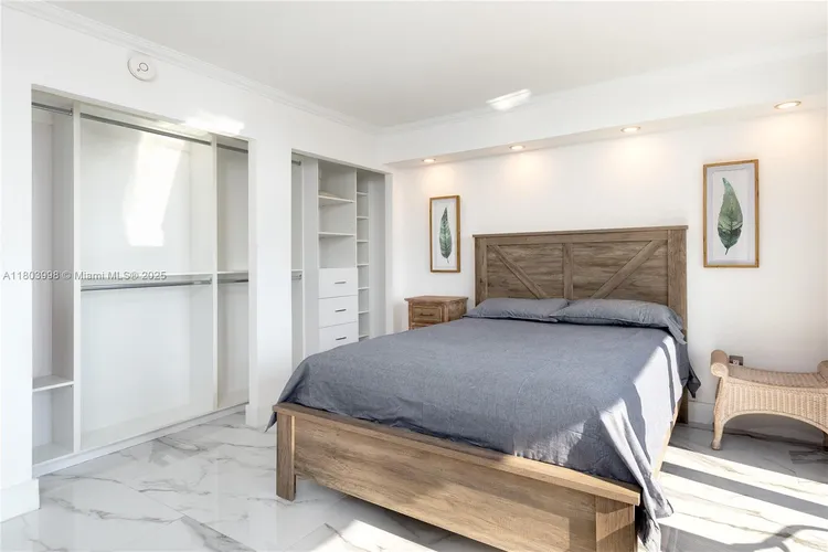 Costa Bella #1707 image #19