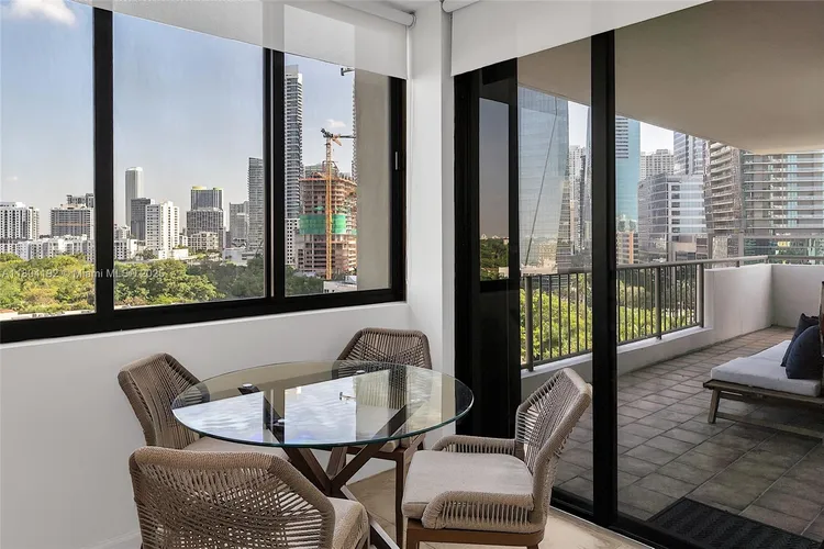 Villa Regina Condo #707 image #24