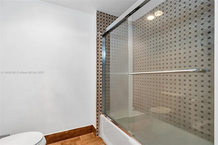 Villa Regina Condo #707 image #30