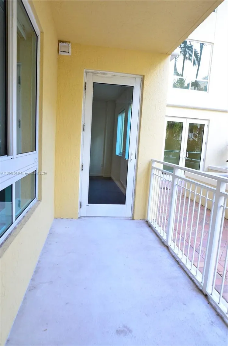 Toscano #426N image #22