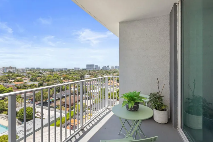 Midtown Lofts #1102 image #10