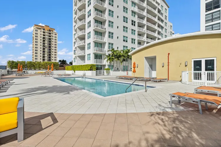 Midtown Lofts #1102 image #15