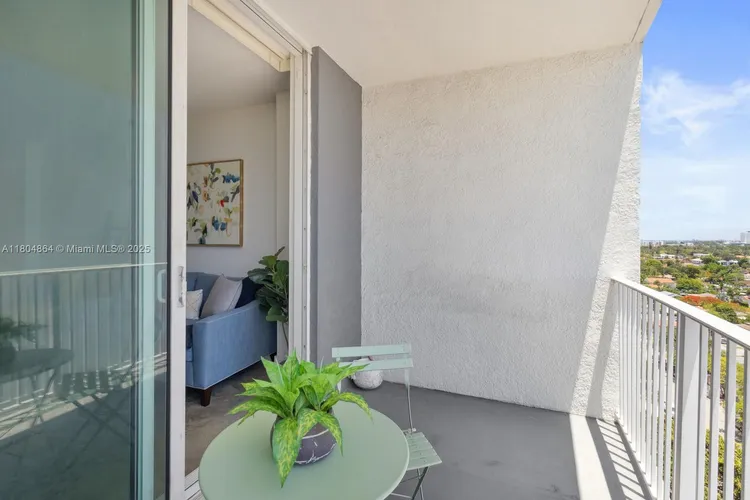 Midtown Lofts #1102 image #9