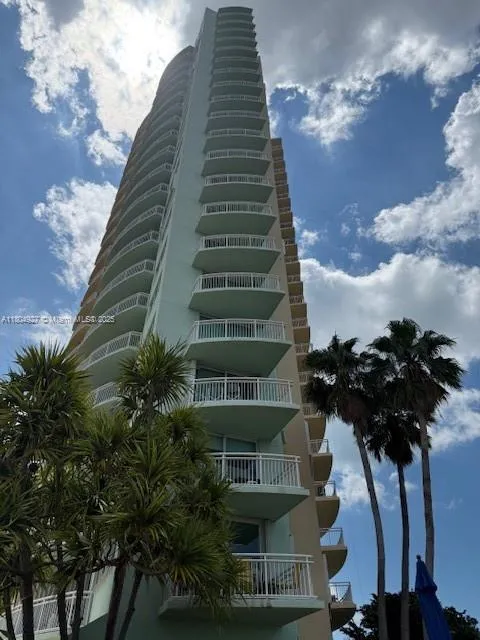 Metropolitan at Brickell #1206 image #13