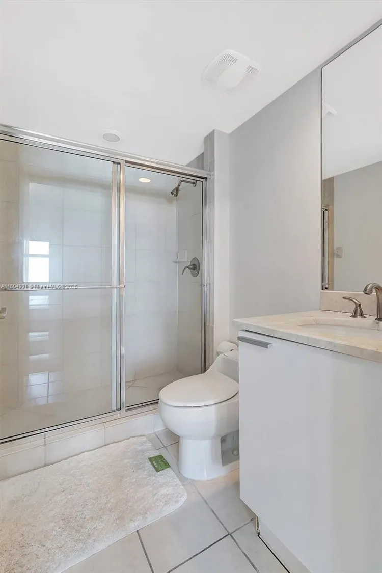 One Fifty One At Biscayne #1406 image #11