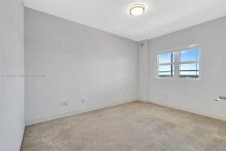 One Fifty One At Biscayne #1406 image #40