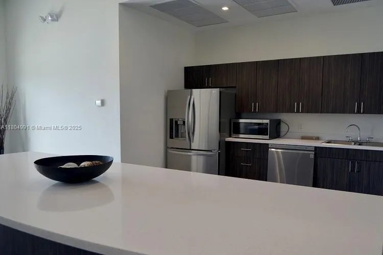 One Fifty One At Biscayne #1406 image #53