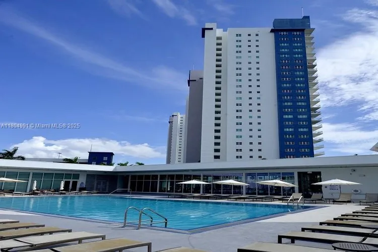 One Fifty One At Biscayne #1406 image #59