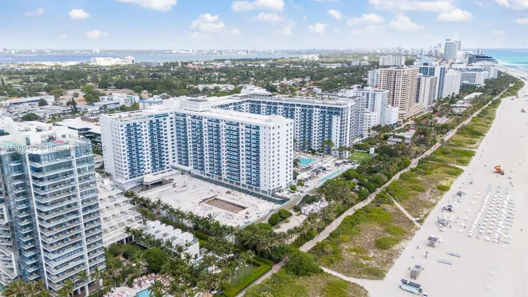 Roney Palace #1410 image #19