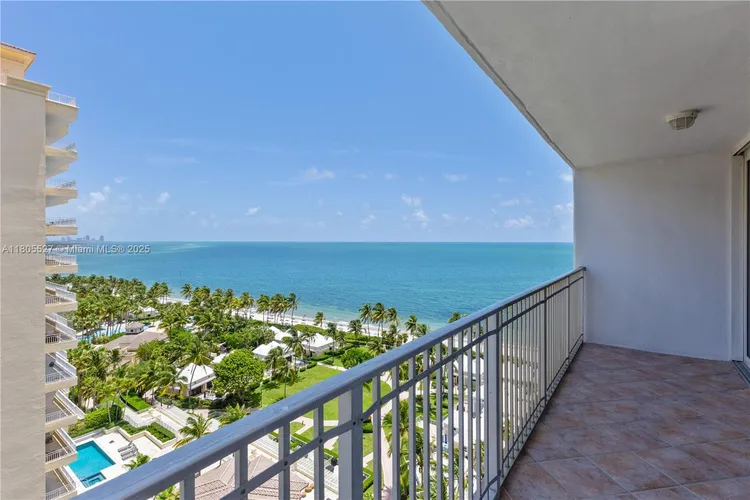 Casa del Mar #13H image #10