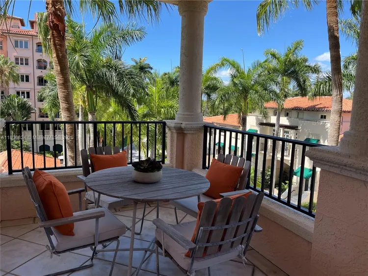 Padua Condo Deering Bay #231 image #10