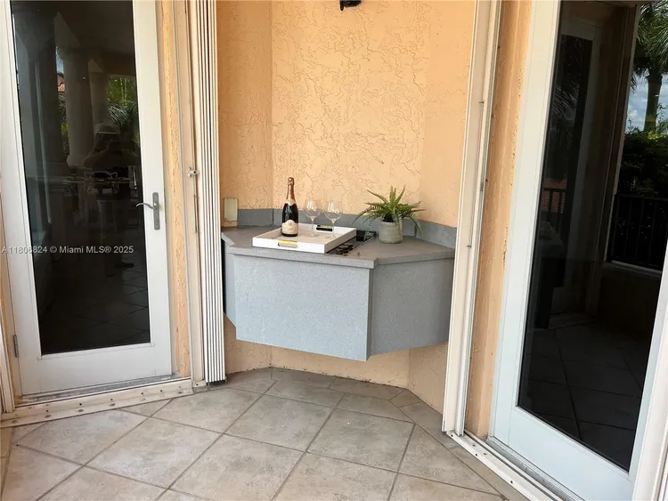 Padua Condo Deering Bay #231 image #18