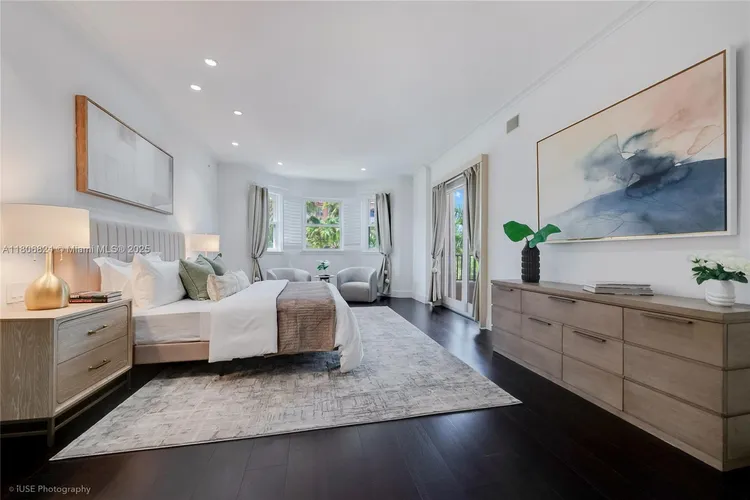 Padua Condo Deering Bay #231 image #8