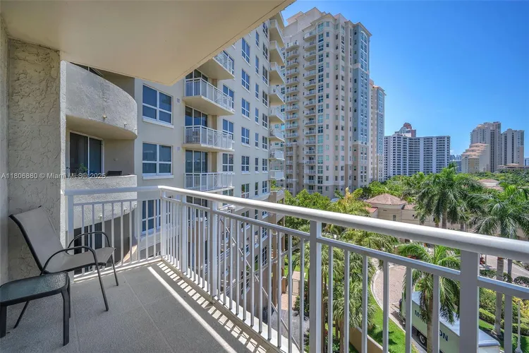 Turnberry on the Green #607 image #15