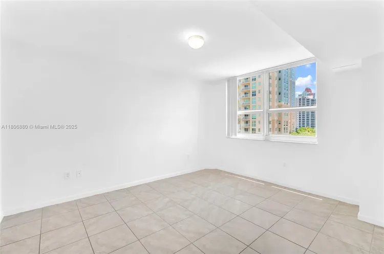 Turnberry on the Green #607 image #22