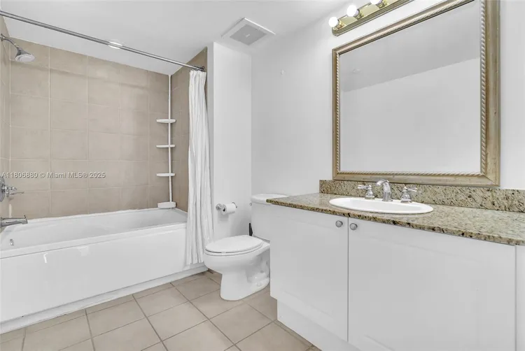 Turnberry on the Green #607 image #24