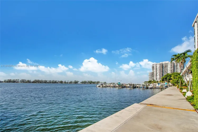 Brickell Place A #A405 image #15
