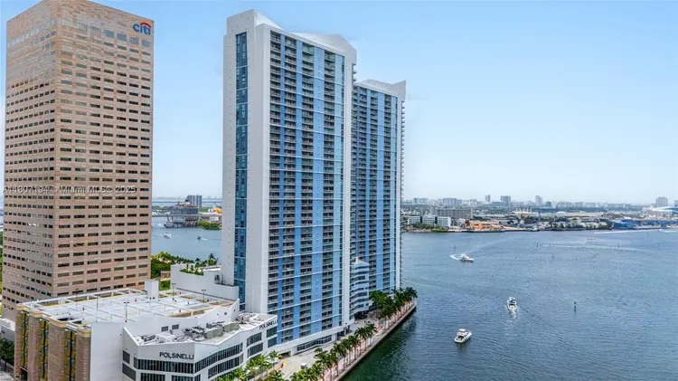 One Miami #3926 image #32