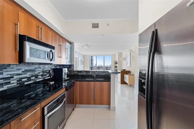 One Miami #3926 image #7