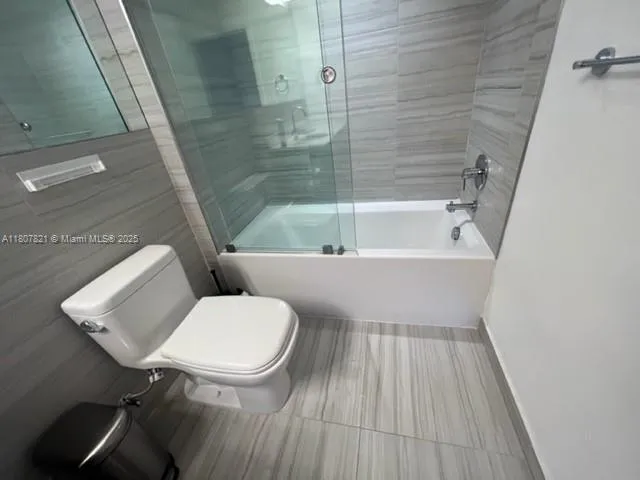 Merrick Manor #810 image #22