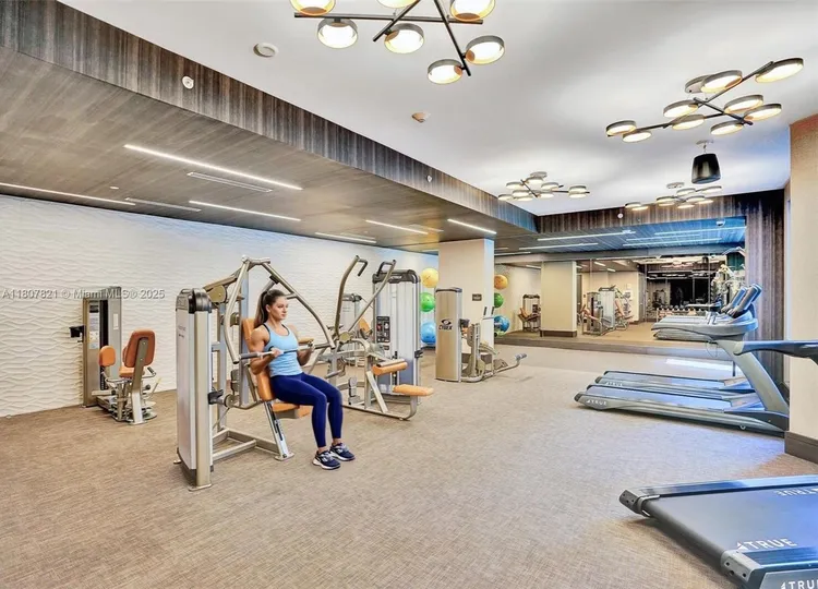 Merrick Manor #810 image #30