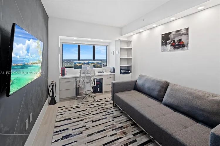 Paraiso Bay #4101 image #13