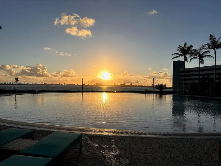 Paraiso Bay #4101 image #36