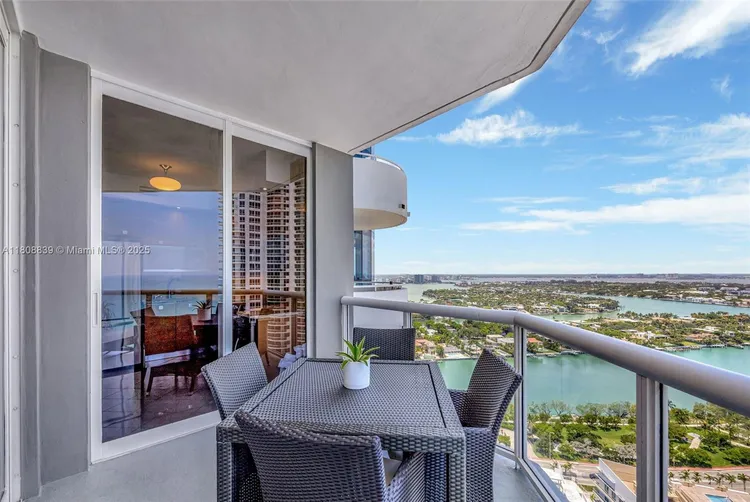 La Gorce #TS8 image #26