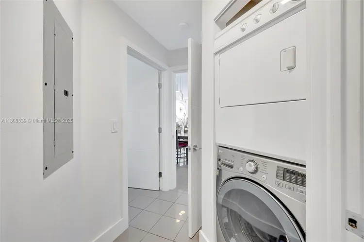 La Gorce #TS8 image #42