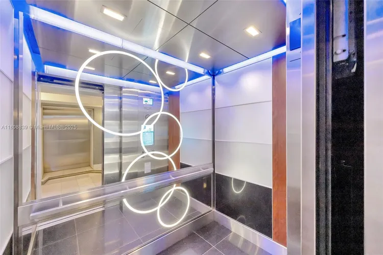 La Gorce #TS8 image #52