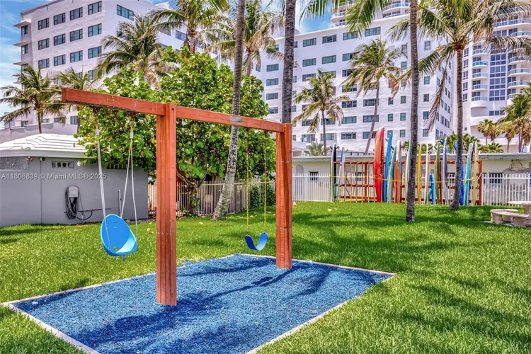 La Gorce #TS8 image #64