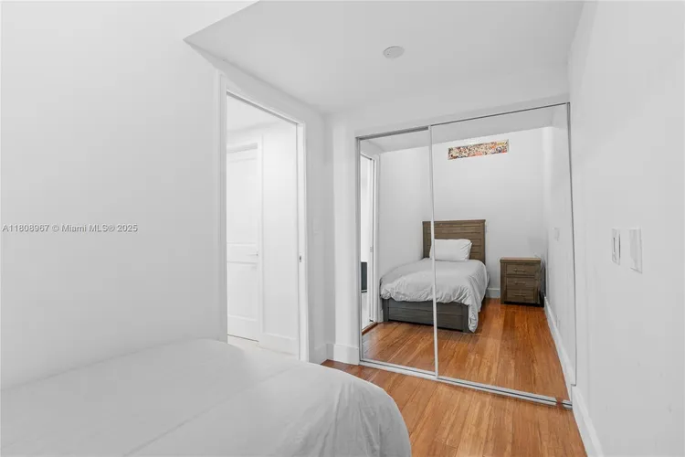 Key Colony I - Tidemark #1030 image #30