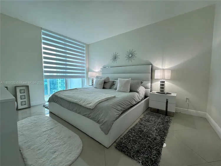 The Plaza on Brickell North #2607 image #24