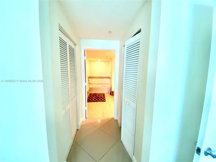 The Plaza on Brickell North #2607 image #34