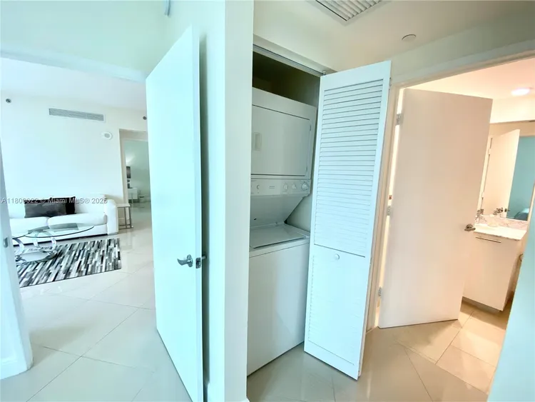 The Plaza on Brickell North #2607 image #35