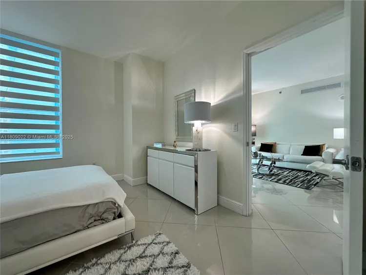 The Plaza on Brickell North #2607 image #37