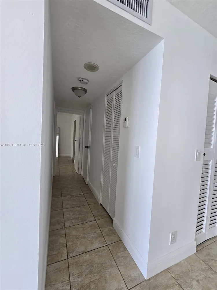 Brickell Harbour #6B image #25