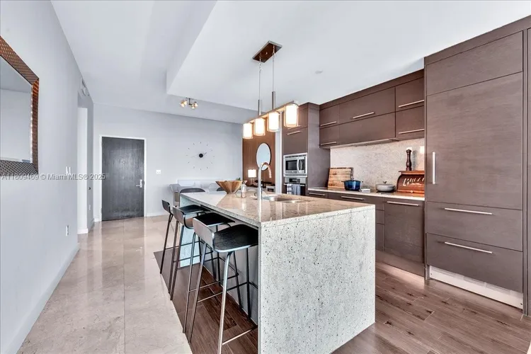 900 Biscayne Bay #2504 image #11
