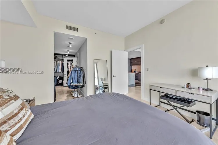 900 Biscayne Bay #2504 image #20