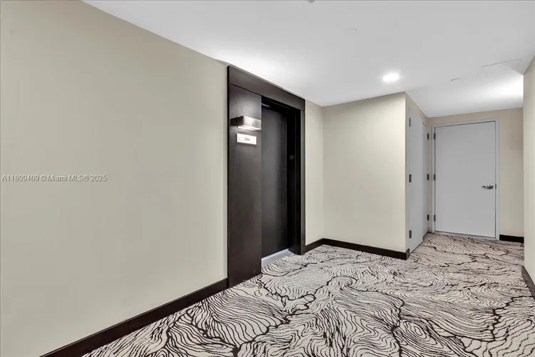 900 Biscayne Bay #2504 image #25