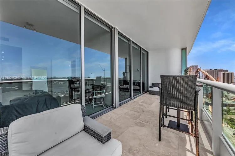 900 Biscayne Bay #2504 image #27