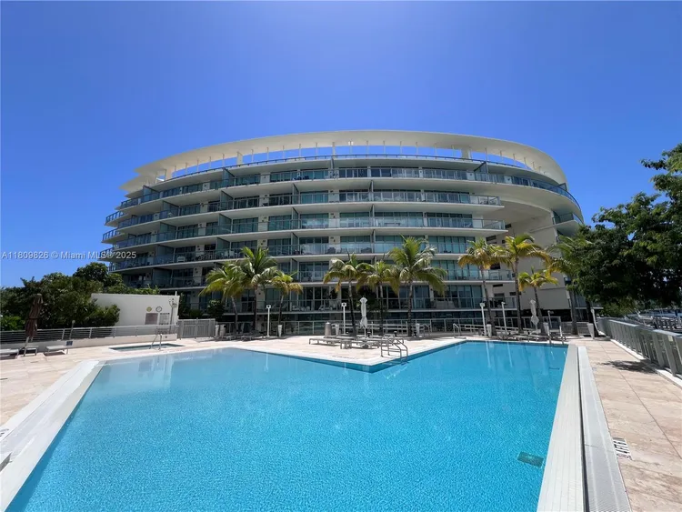 Peloro Miami Beach #512 image #25