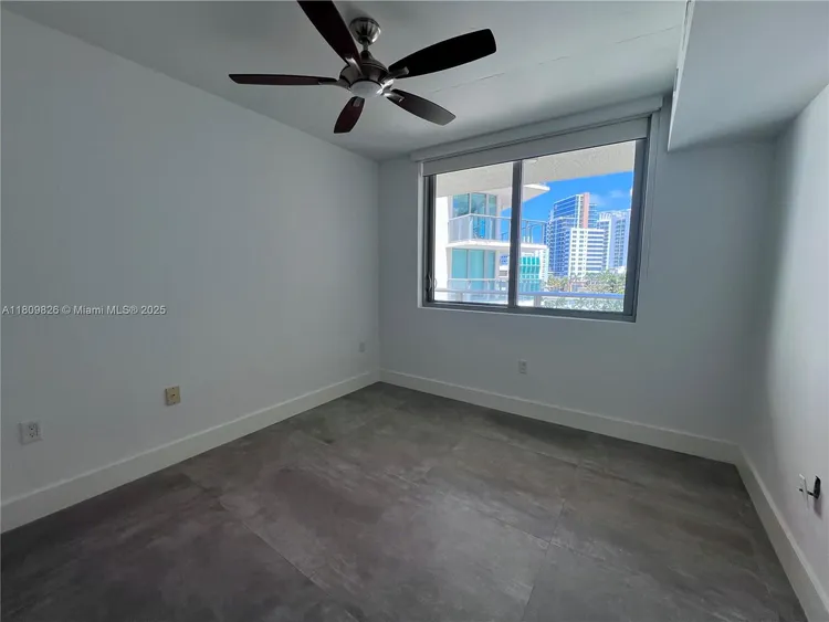 Peloro Miami Beach #512 image #6