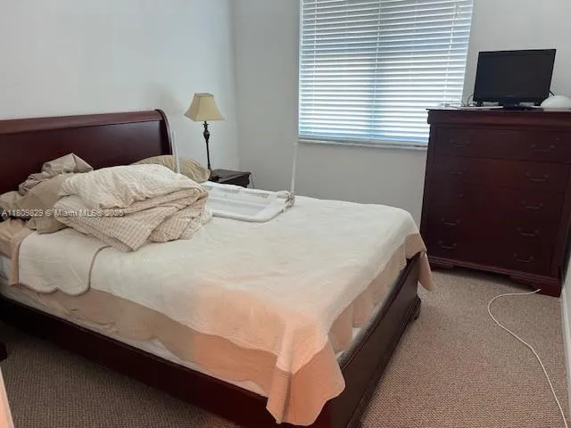 360 Condo #912 image #28