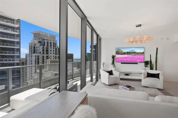 Brickell Flatiron #4209 image #12