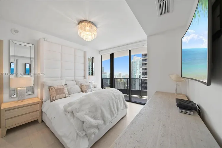 Brickell Flatiron #4209 image #28