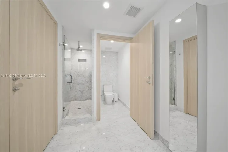 Brickell Flatiron #4209 image #36