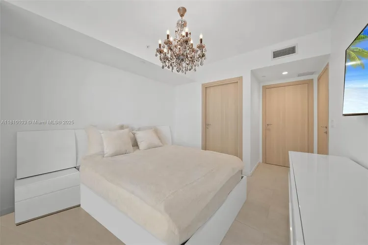 Brickell Flatiron #4209 image #39