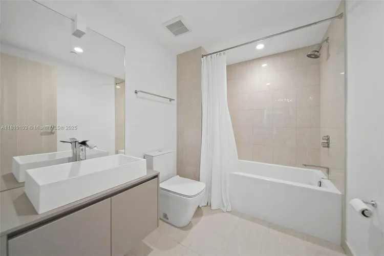 Brickell Flatiron #4209 image #41