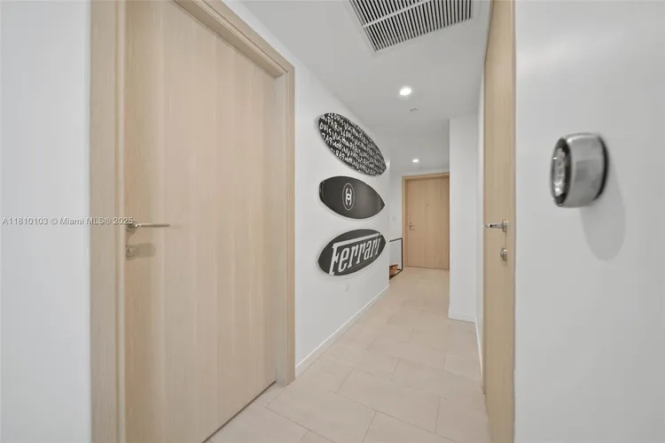 Brickell Flatiron #4209 image #6